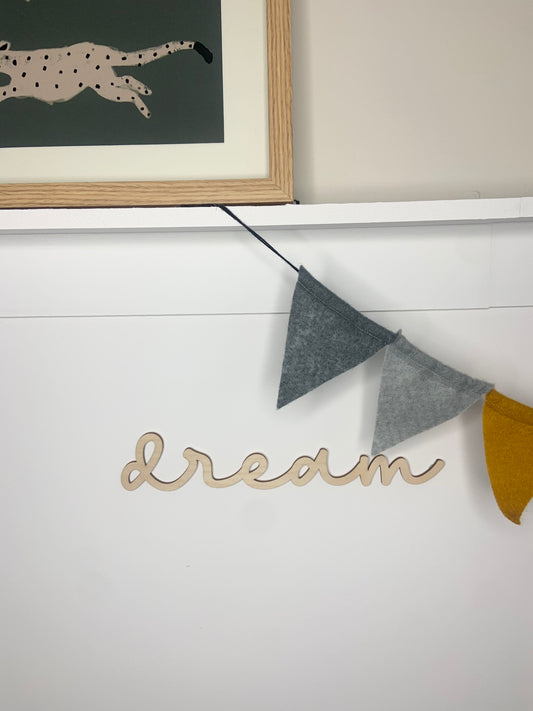 'dream' wooden word